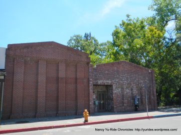 Calistoga brick buildings