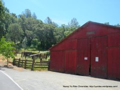 red wooden barn