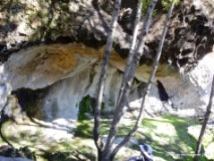 palisades trail -grotto